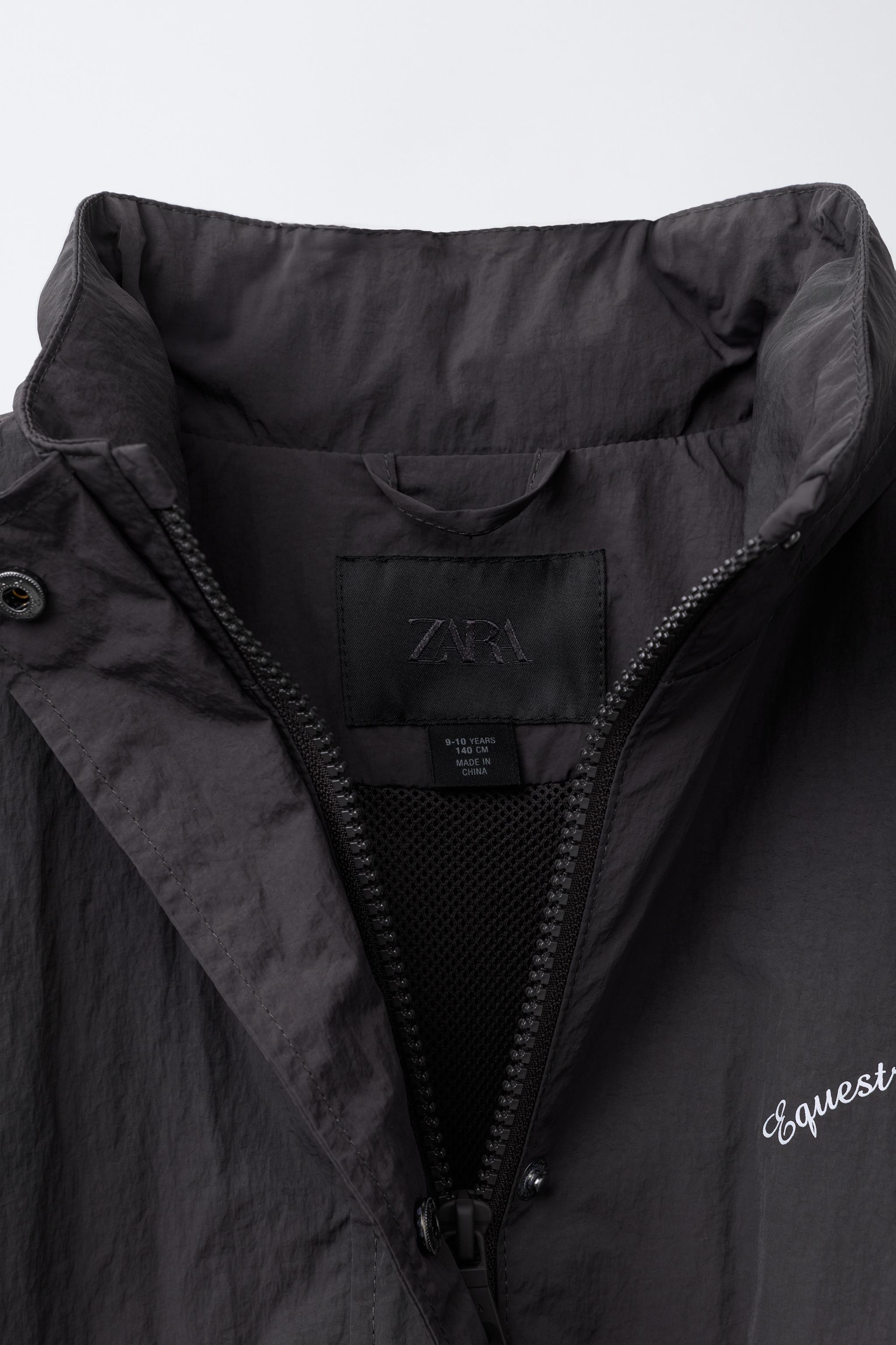EQUESTRIAN WINDPROOF PARKA